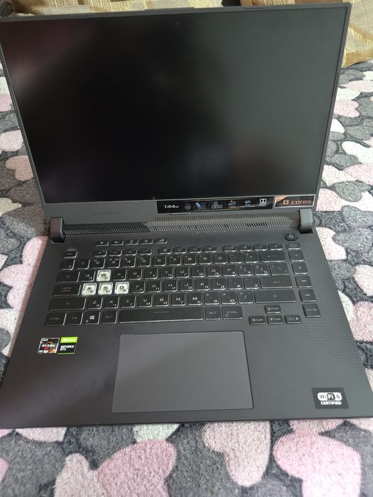 Игровой ноутбук Asus ROG Strix G513