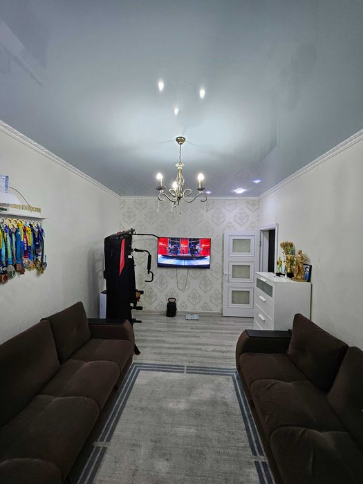 В мобиле 3 х комнатная