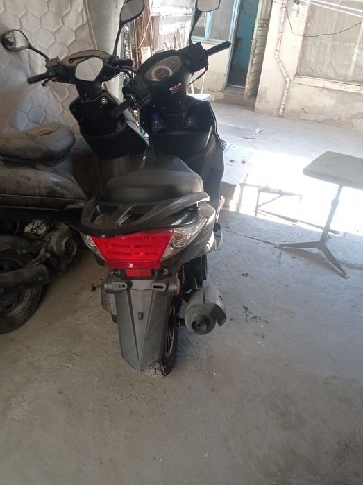 Mustang skuter 125 kub