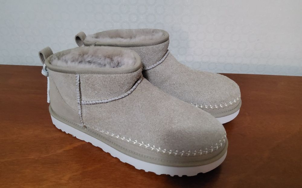 Продам новые UGG женские