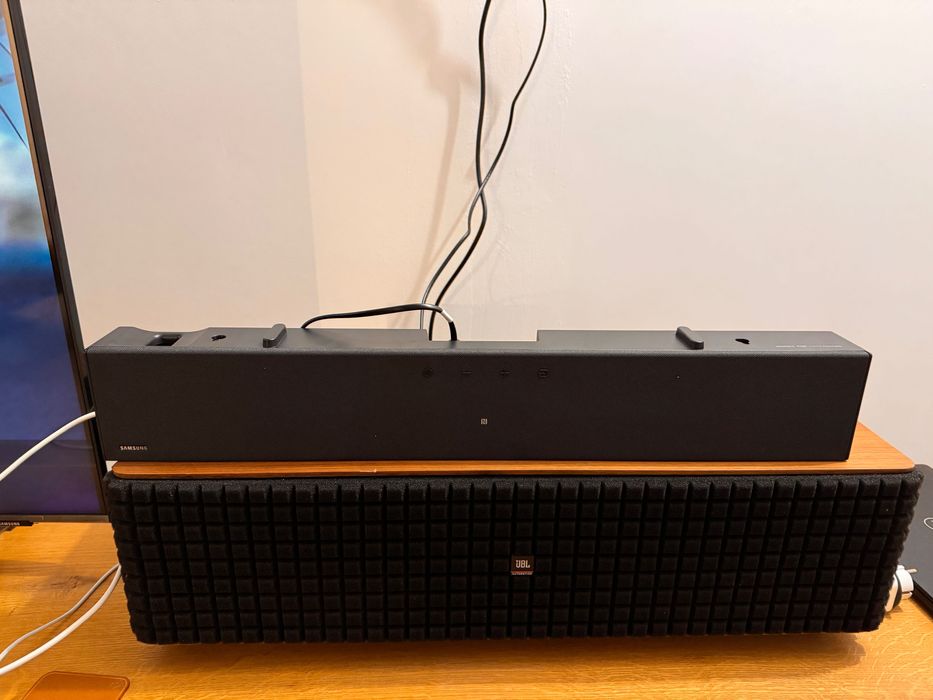 soundbar Samsung HW-B400F