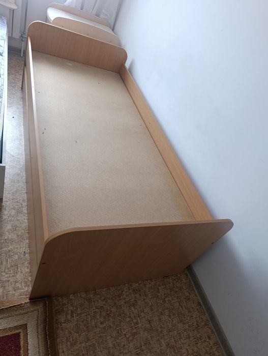 Продам диван угловой