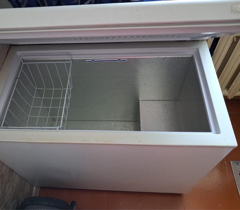 Морозильная камера Бирюса