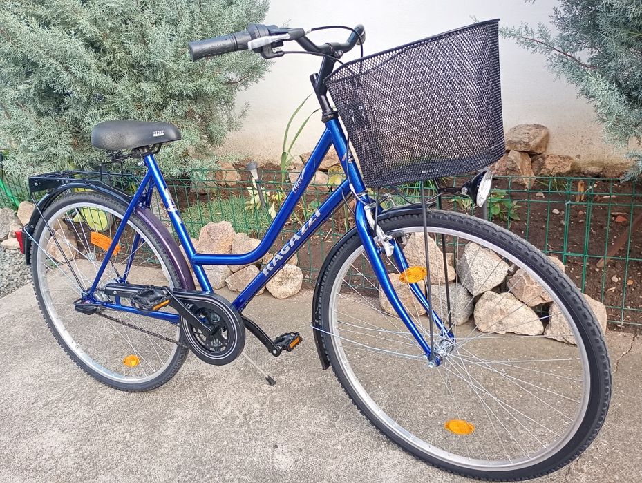 Vând bicicletă damă RAGAZZI,cu 7 vit Sachs,frână picior !