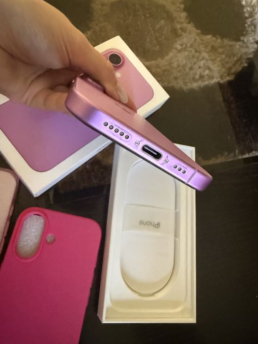Iphone 16 128GB.