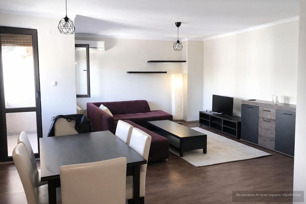 Дава се под наем Тристаен апартамент в Пловдив, Кючук Париж - 107 кв.м за 558.45 € - Снимка #1