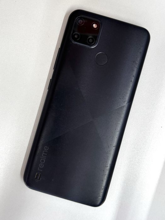 Продаю Realme C21Y