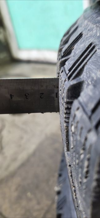 продам зимние шины 4шт