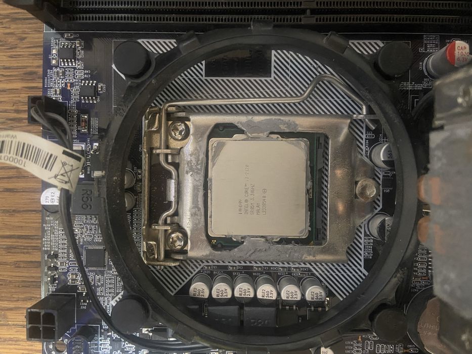 Комплектующие для пк.нуждаются в ремонте!