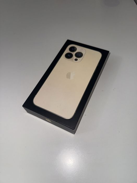 Продам Iphone 13 pro