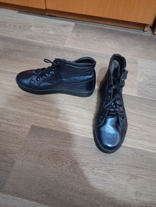 Ghete dama marimea 40