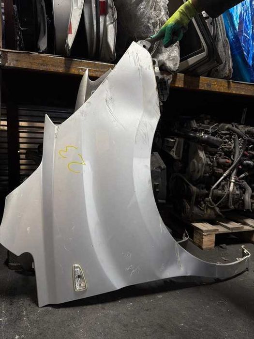 Крыло Hyundai Starex H1