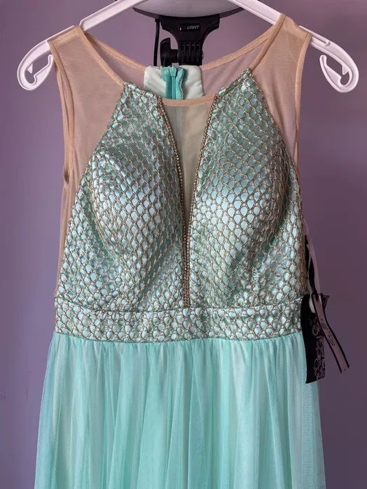 Rochie lungă elegantă