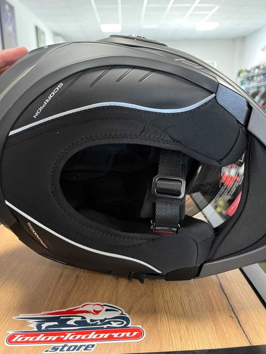 Отваряема Мото каска Scorpion ADX 2 Galane XL 61-62см,вградени очила