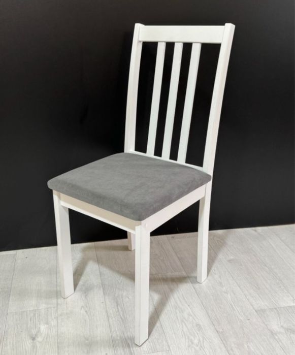 Кухыный стол стуля