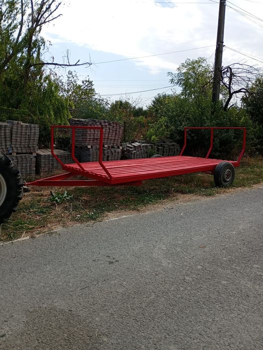 Remorcă pentru baloți