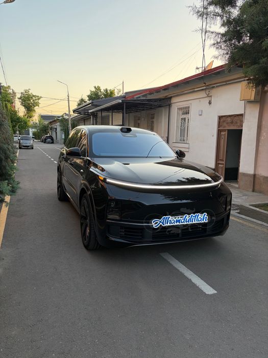 Li L9 2025 yil Ultra