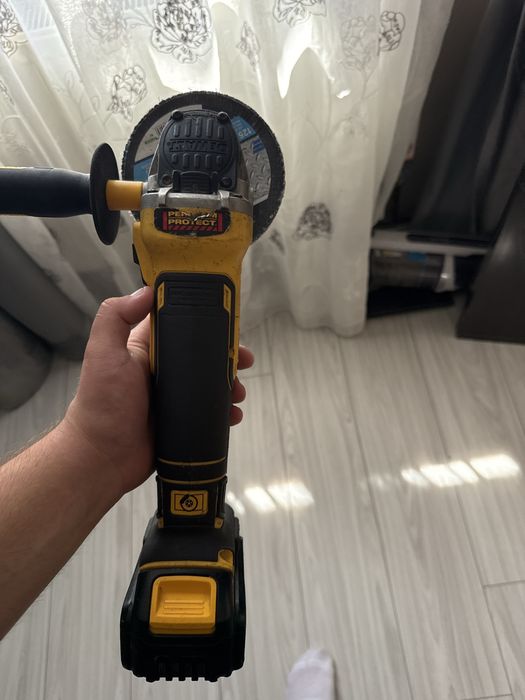 Flex dewalt