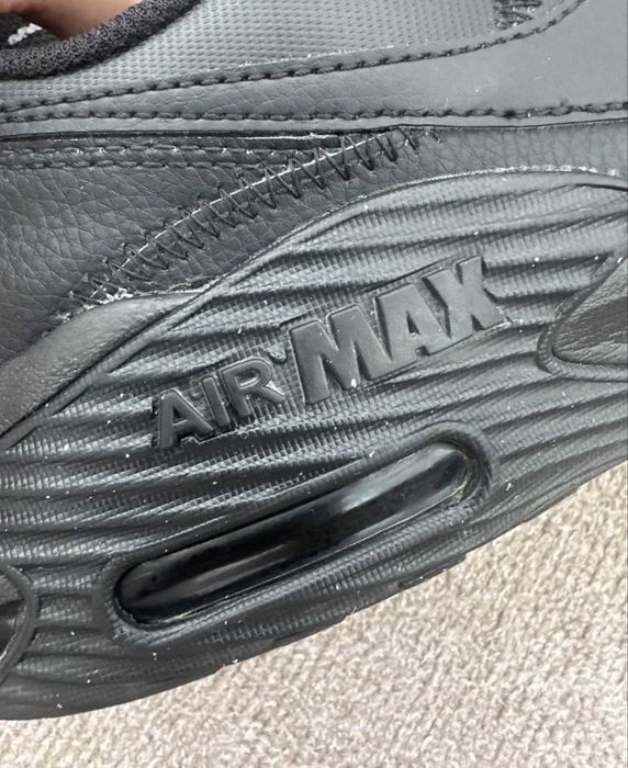 Кроссовки оригинал из Европы Nike AirMax Excee Leather