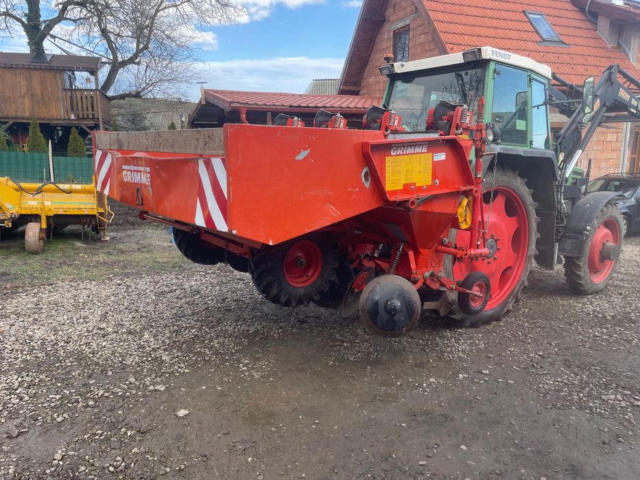 Mașină plantat cartofi Grimme