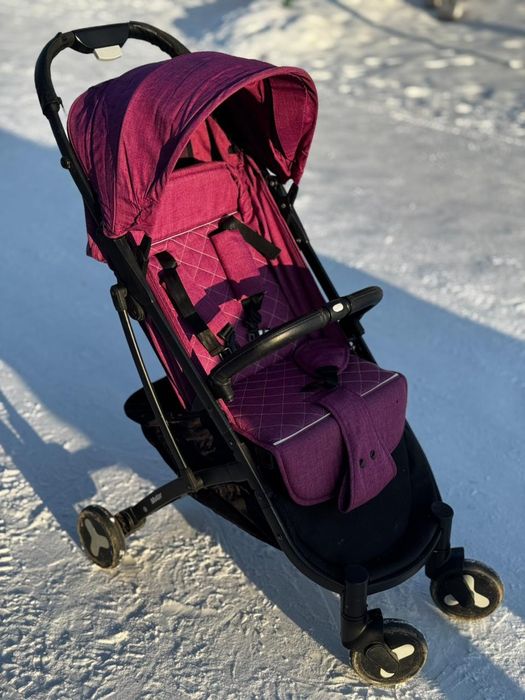 Продам коляску в отличном состоянии