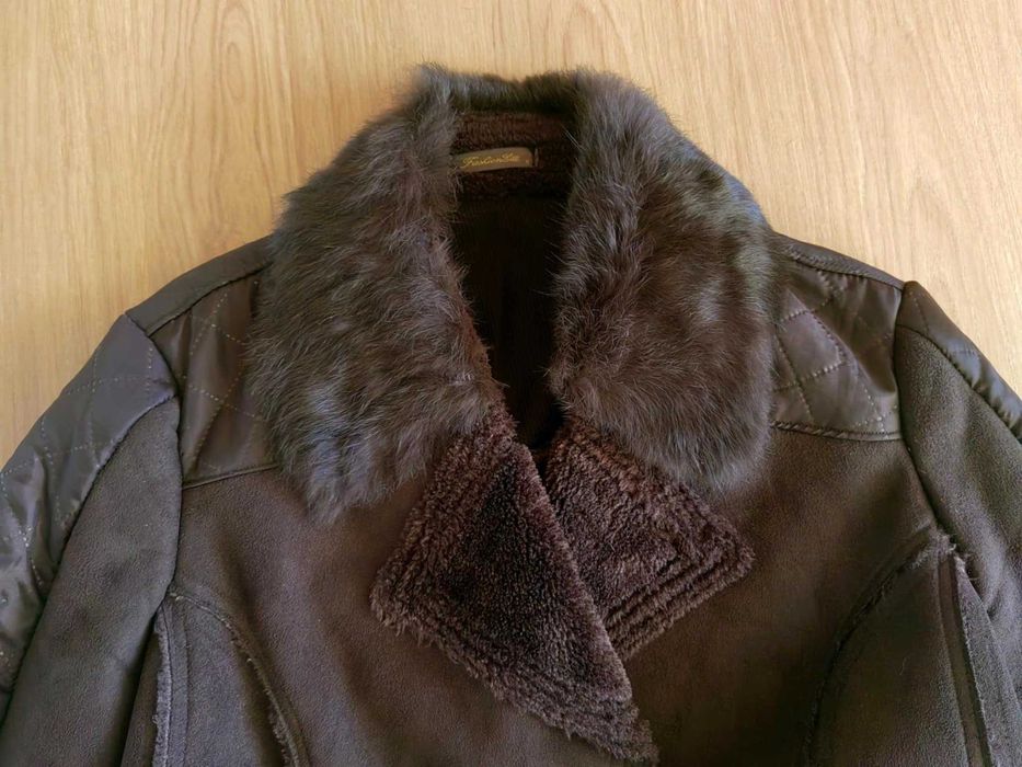 Дамско палто размер L, цена 21 евро