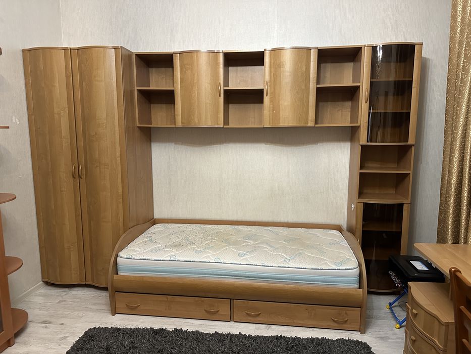 Продам мебель в отличном состочнии