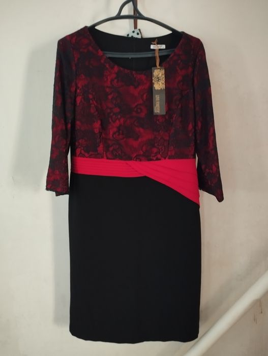 Продам платья недорого новые