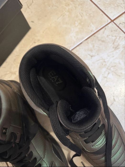 Adidasi Emporio Armani