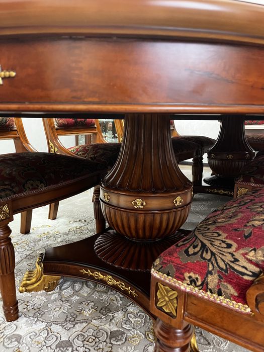 Стол со стулями  из дуба