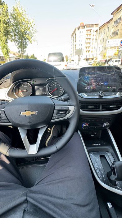 Chevrolet Onix primer plus full 2025