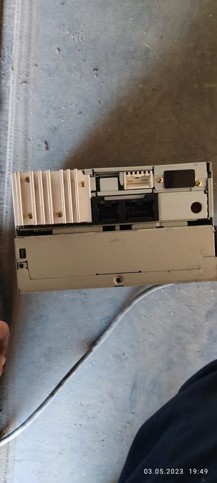 Продам авто магнитолу