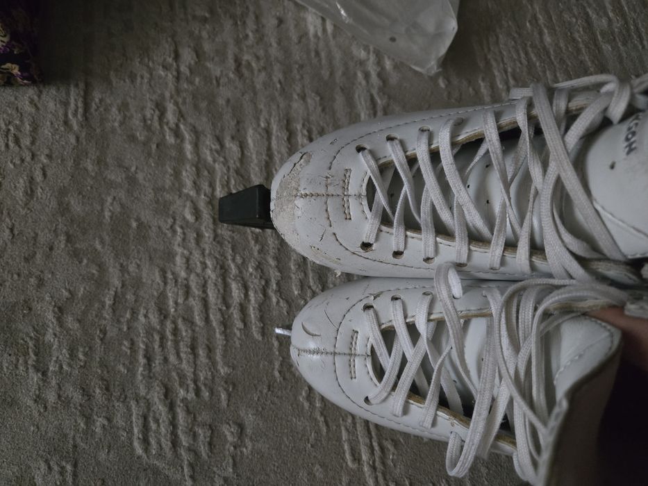 Коньки для фигурного катания девочке