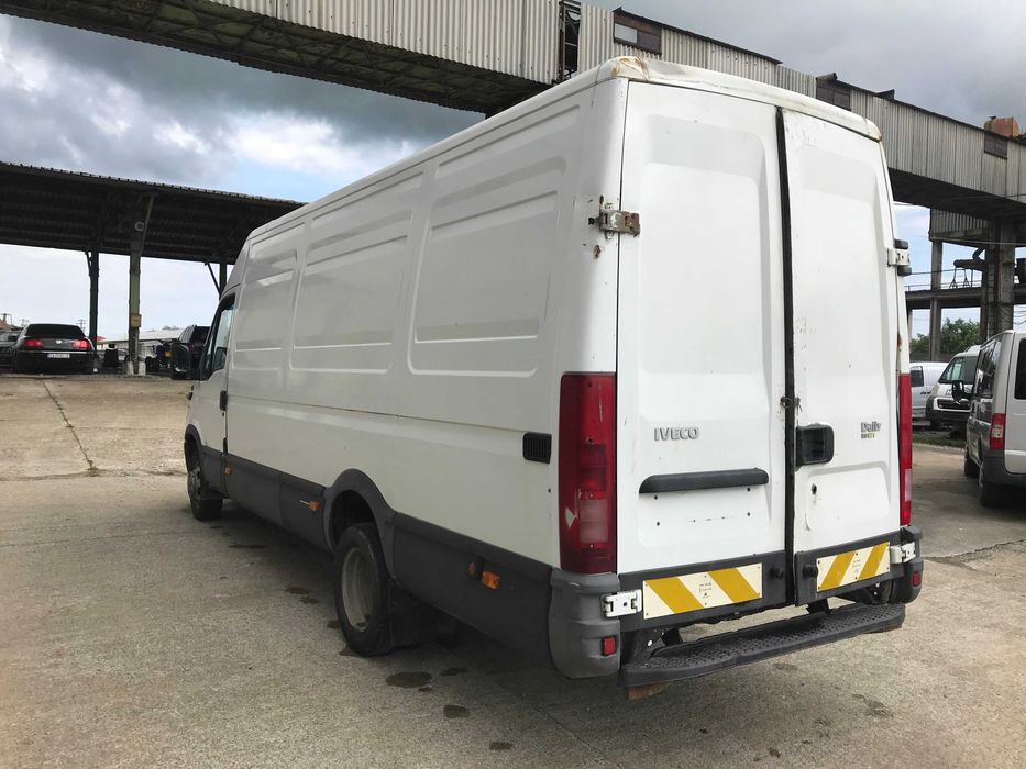 Usa spate Usa Culisanta Bara Balama Iveco DAILY 3 3.0 35C14 50C14 2005