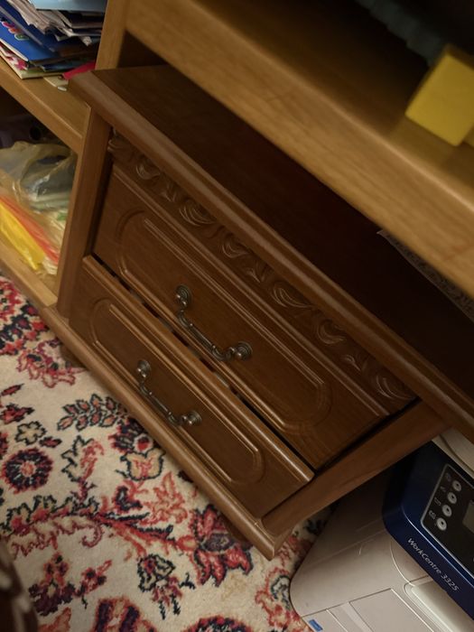 Шкаф продам недорого срочно