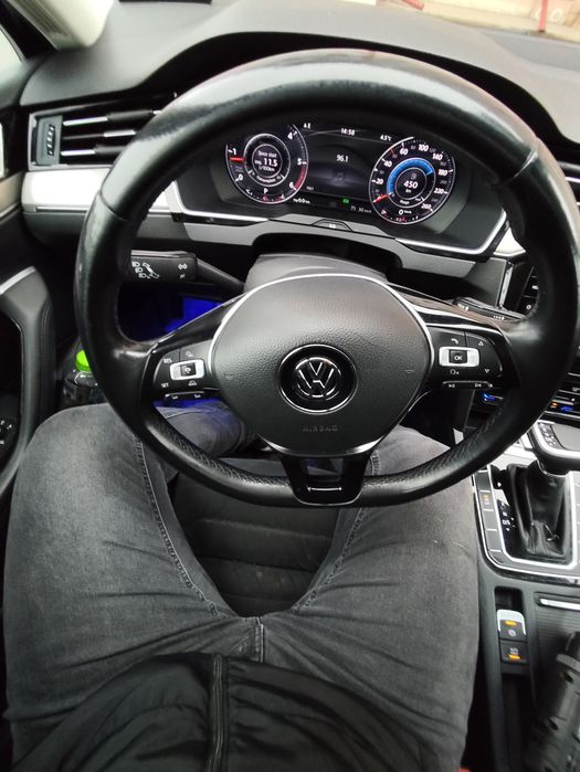 Volan Volkswagen Multifuncțional 18 Comenzi – Original OEM