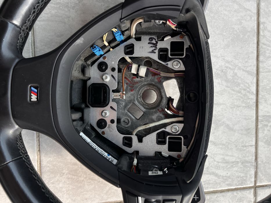 Volan BMW F10 comenzi