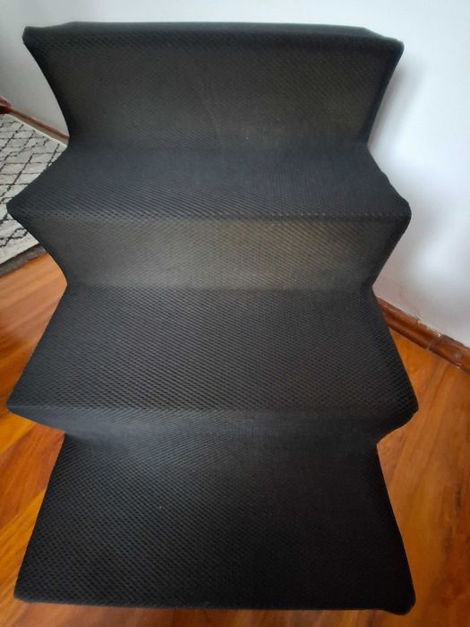 Vand scari pentru catel Noi