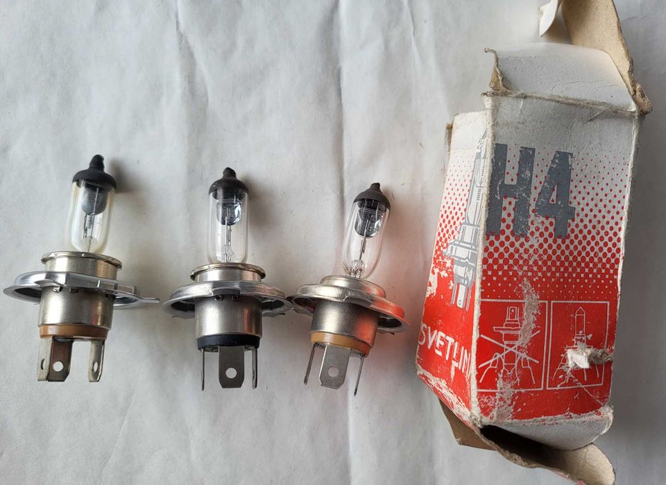 Немски ремък BOSH  авариен триъгълник алармa крушки