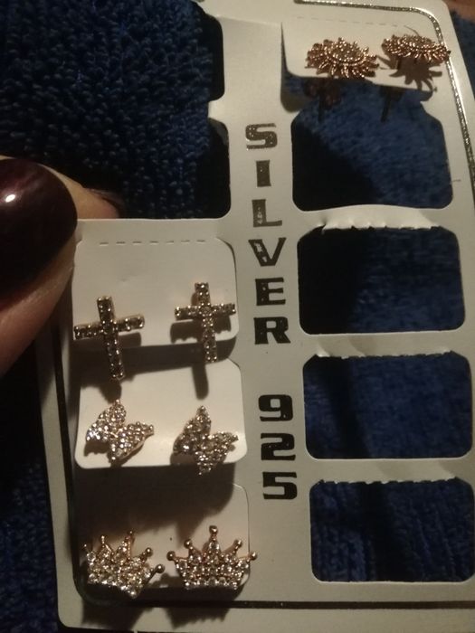 Сребърни нови малки обеци