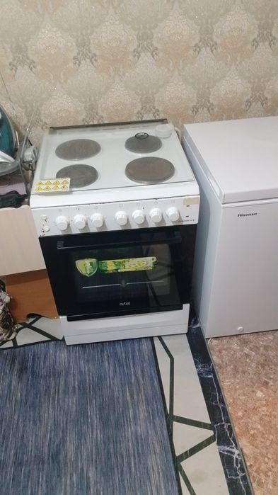 Продам электроплиту