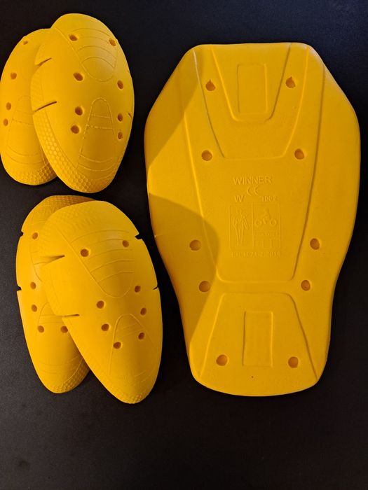 Protecții coate, umeri, genunchi, coloana Winner similar D3O noi!