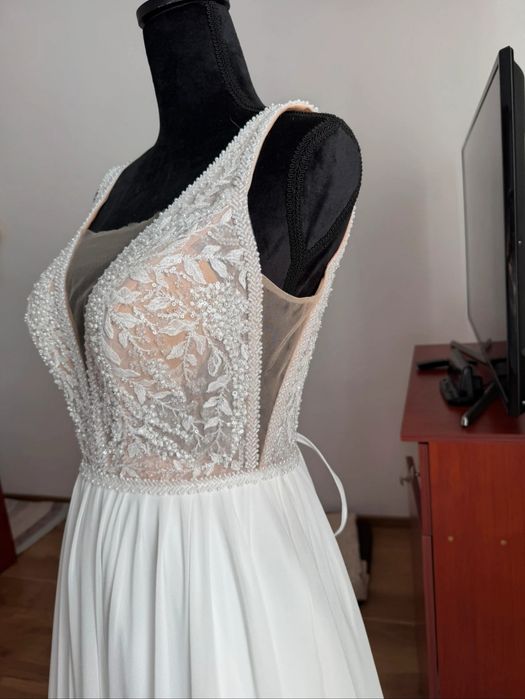 Vând rochie de mireasa noua