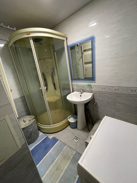 Комната метро Строитель