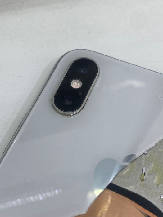 iPhone XS 4/256gb (обмен)