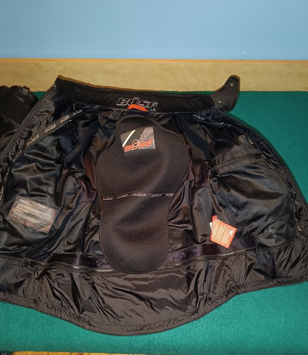 Мото кожено яке BUSE размер 54