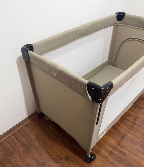 Patut pliabil bebelus - Nou