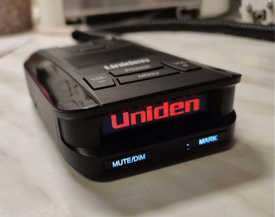 Detector radar Uniden DFR8 DFR9 GPS oled color