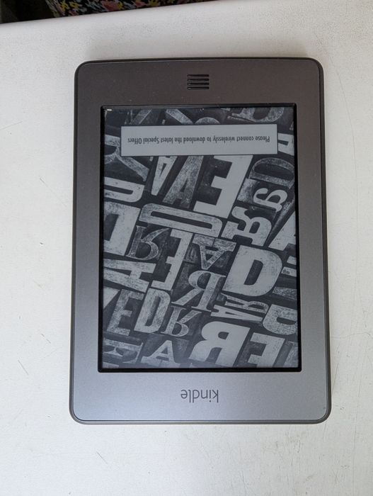 Kindle Touch электронная книга (4 gen)
