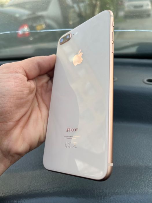 Продам Айфон 8 плюс 64гб